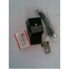 MB434379 MITSUBISHI  SİGORTA KUTU